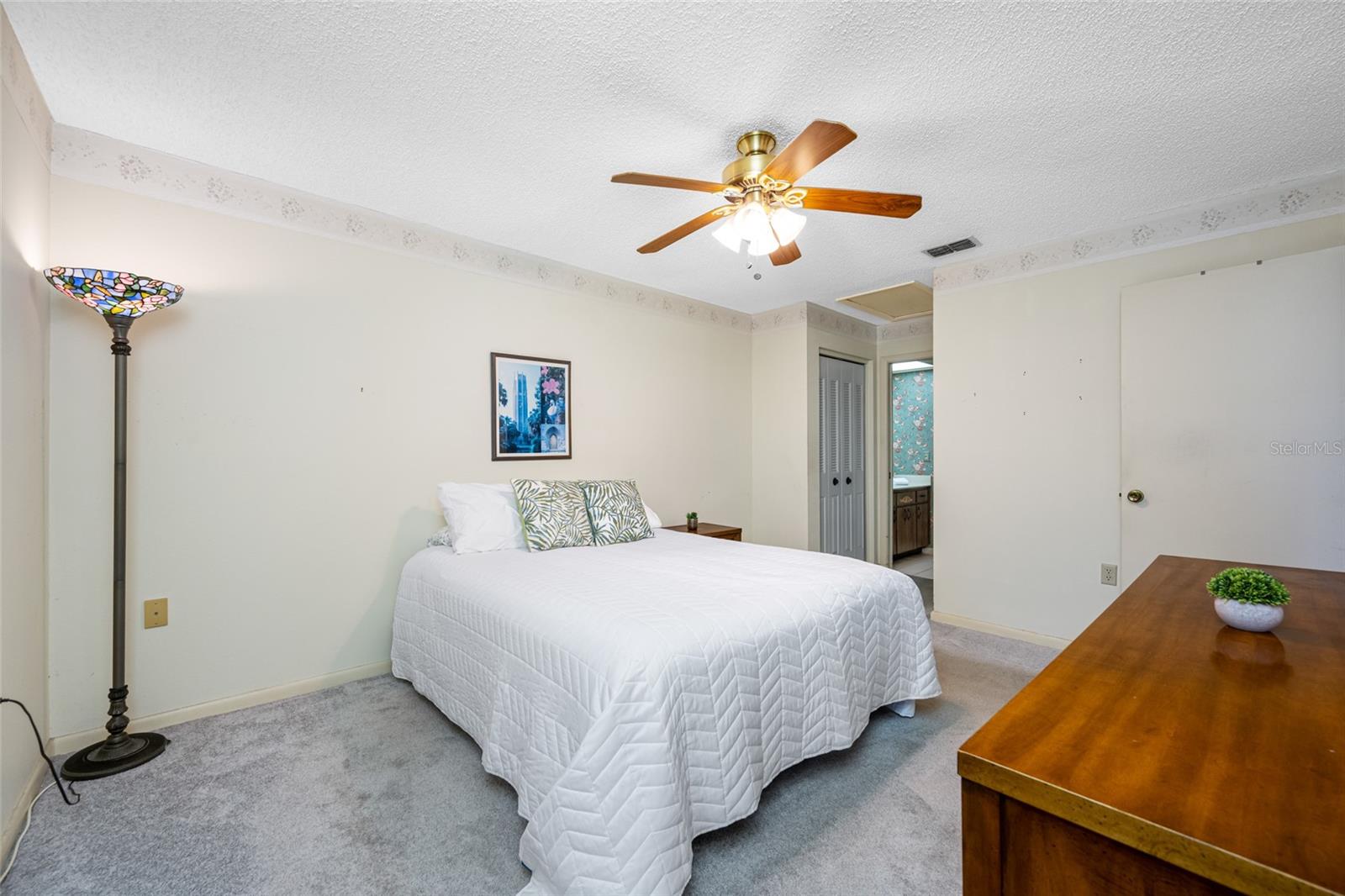 Image 21 of 43 For 2131 Ridge Road S 19