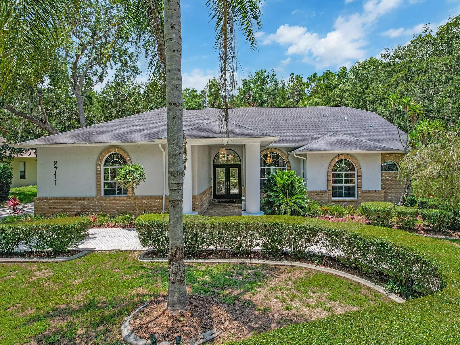 Image 2 of 75 For 8711 Crescent Forest Boulevard