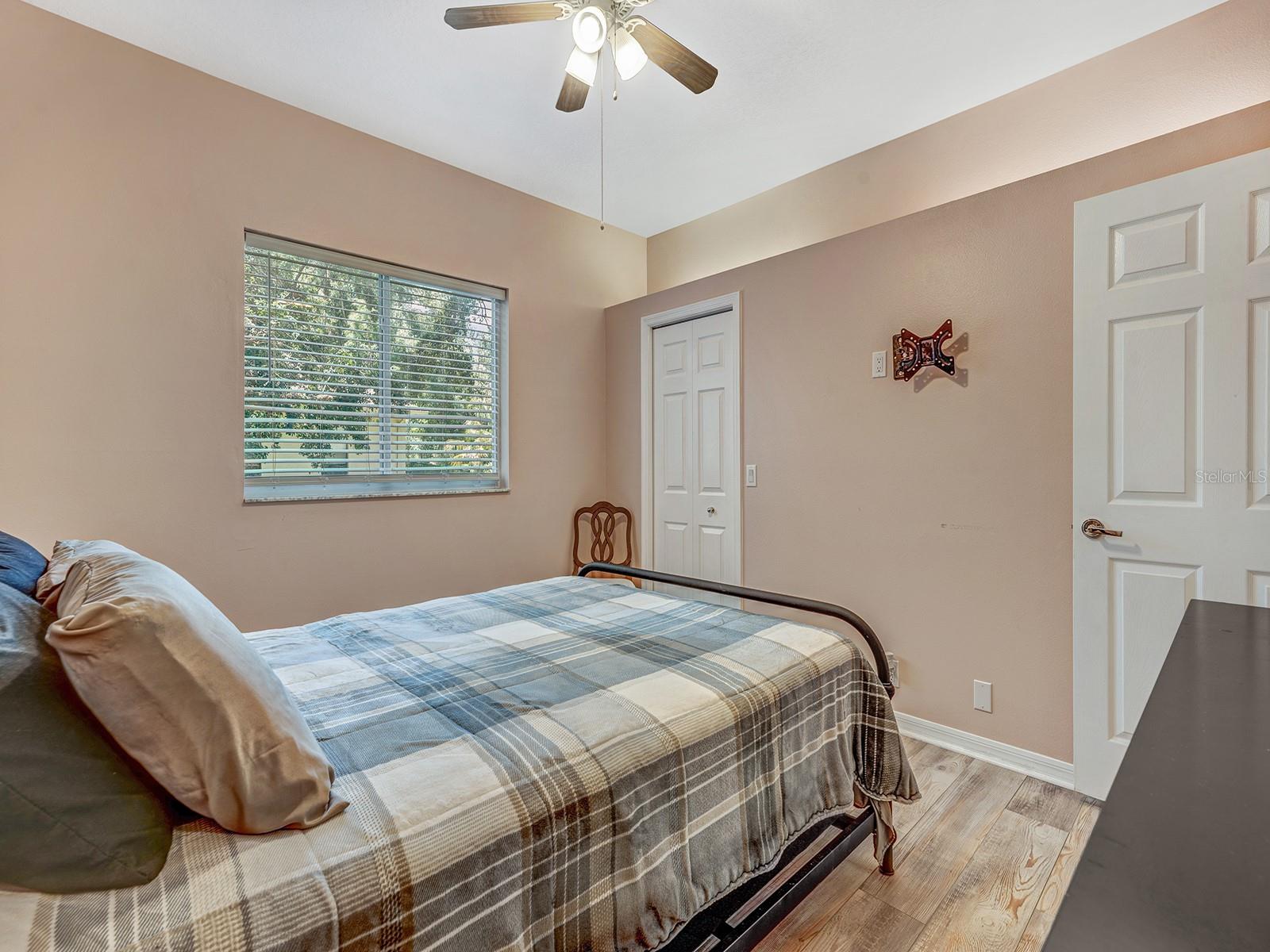 Image 57 of 75 For 8711 Crescent Forest Boulevard