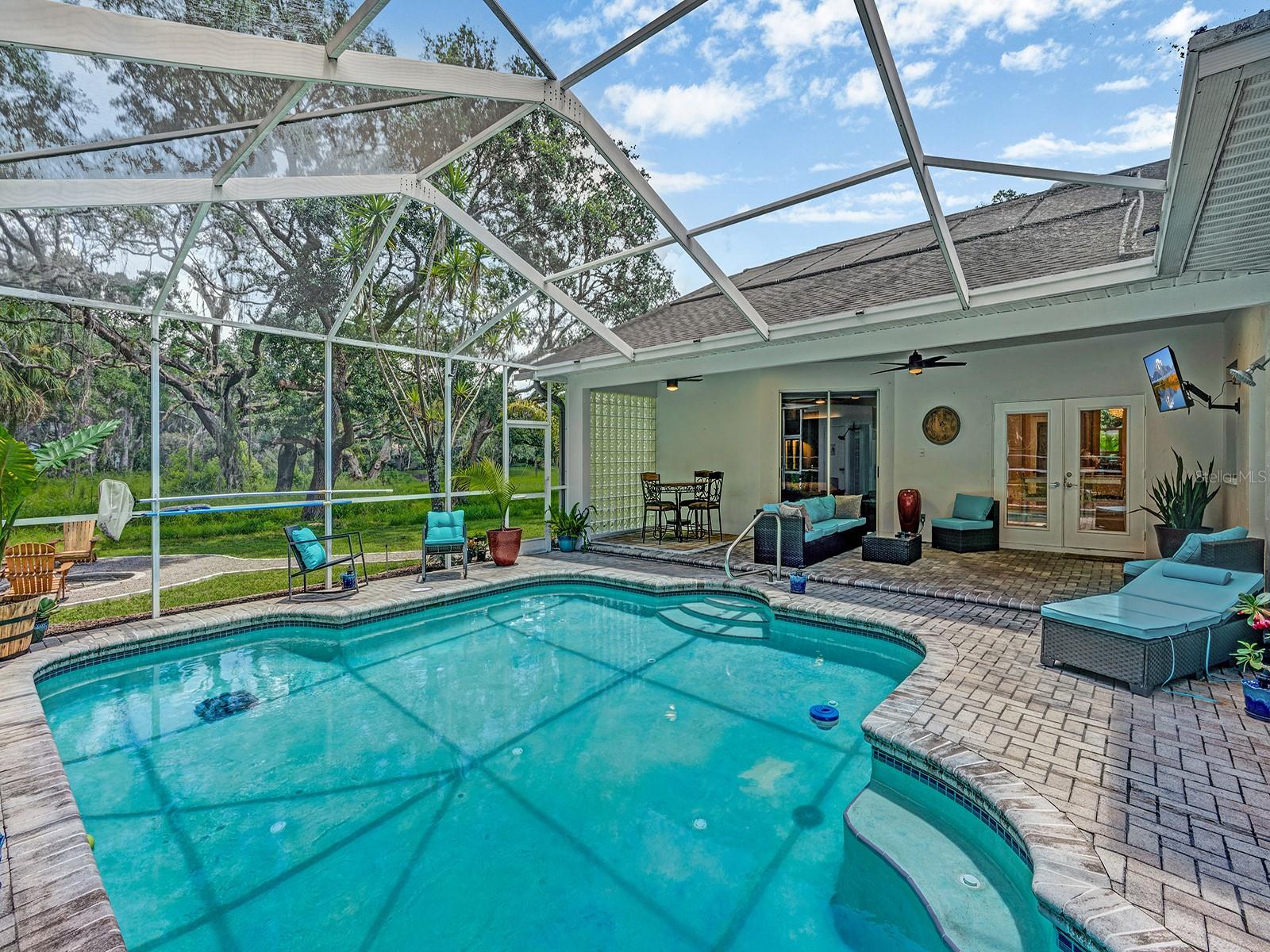 Image 66 of 75 For 8711 Crescent Forest Boulevard