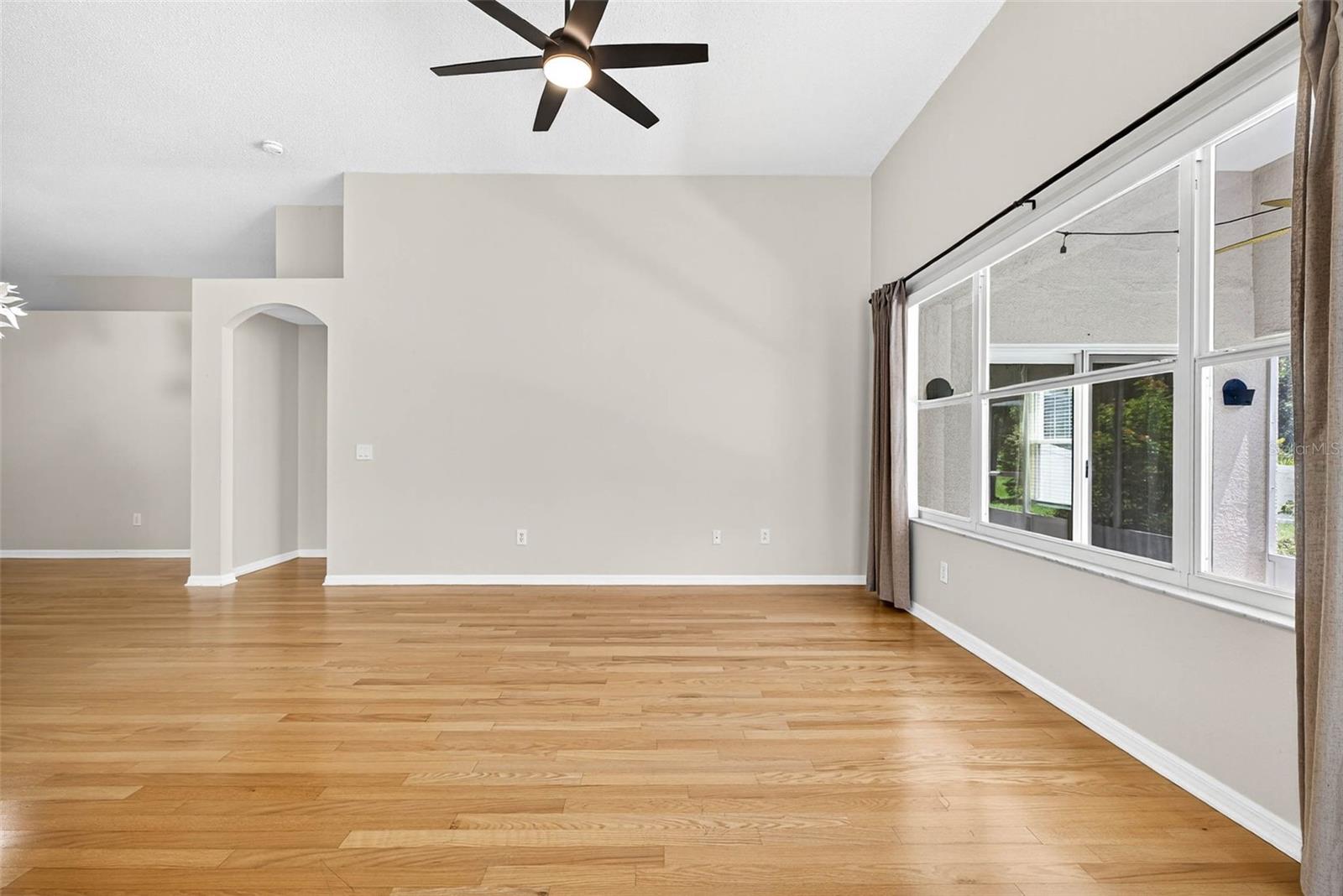 Image 12 of 37 For 13411 Staghorn Road