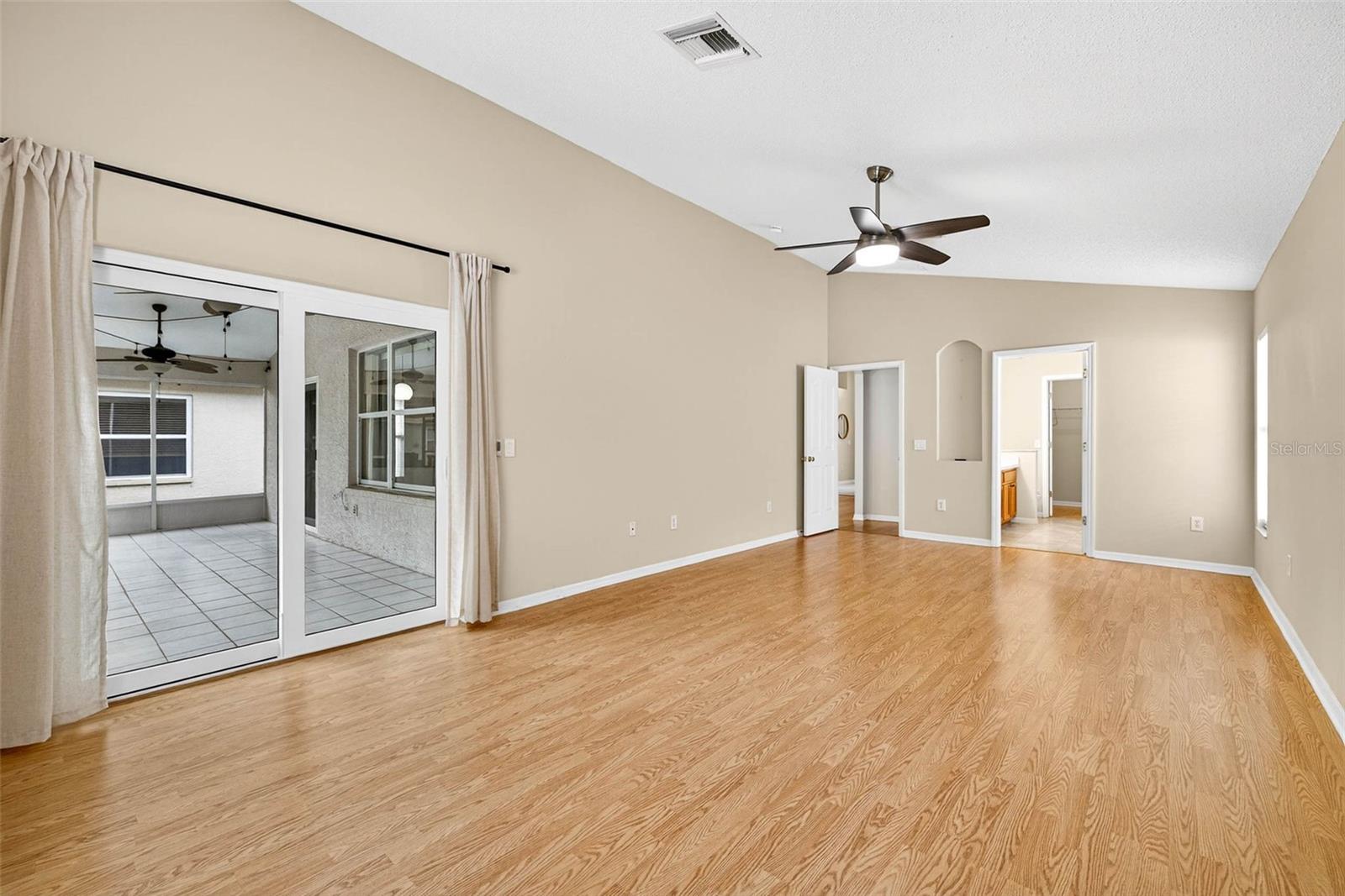 Image 18 of 37 For 13411 Staghorn Road