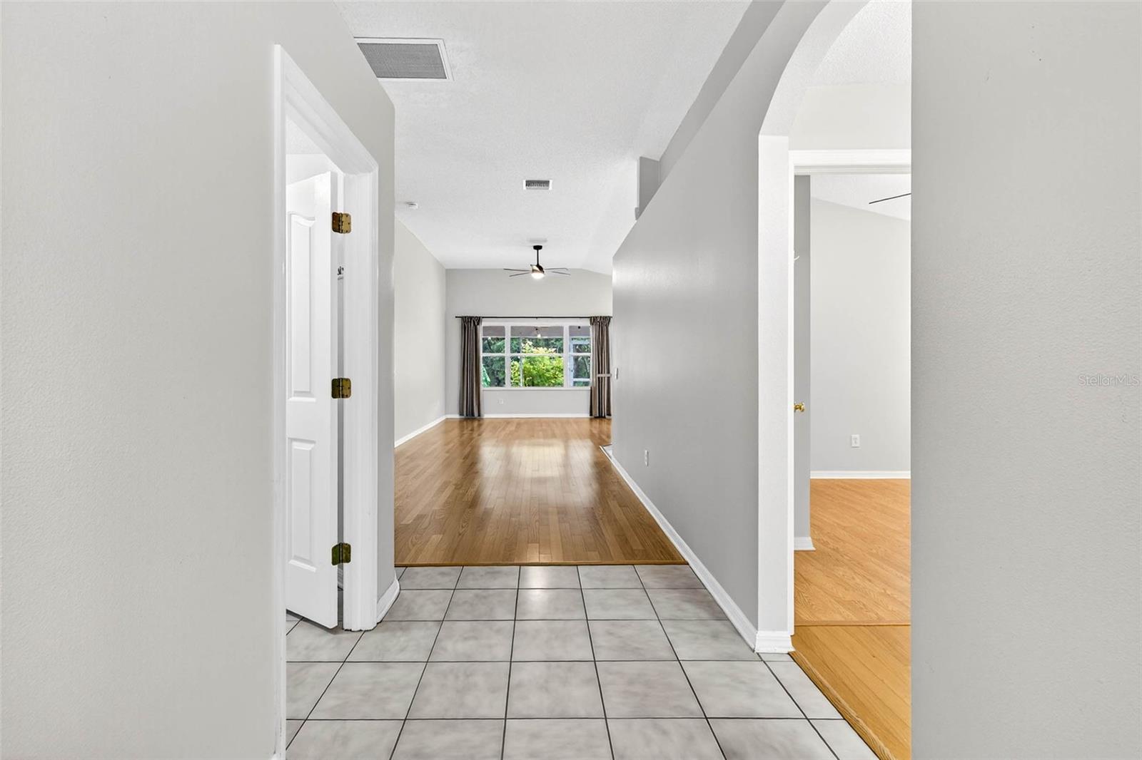Image 3 of 37 For 13411 Staghorn Road