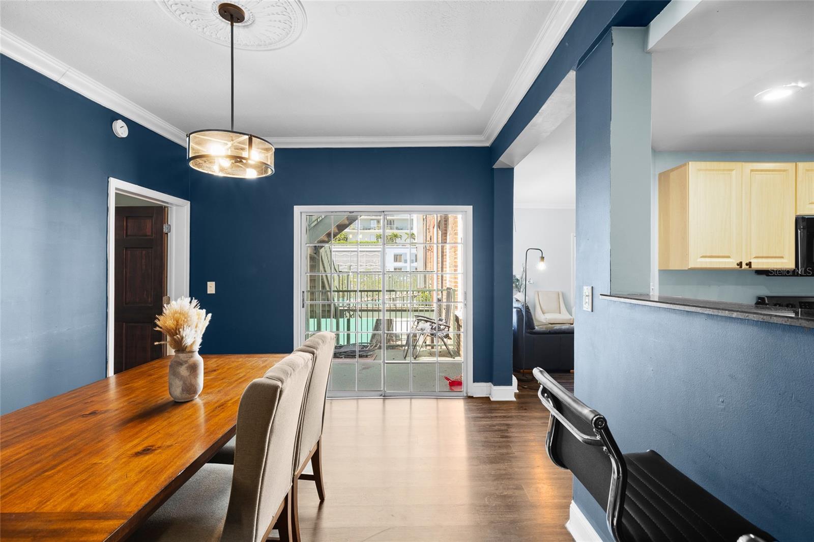 Image 12 of 28 For 215 Central Avenue 4f