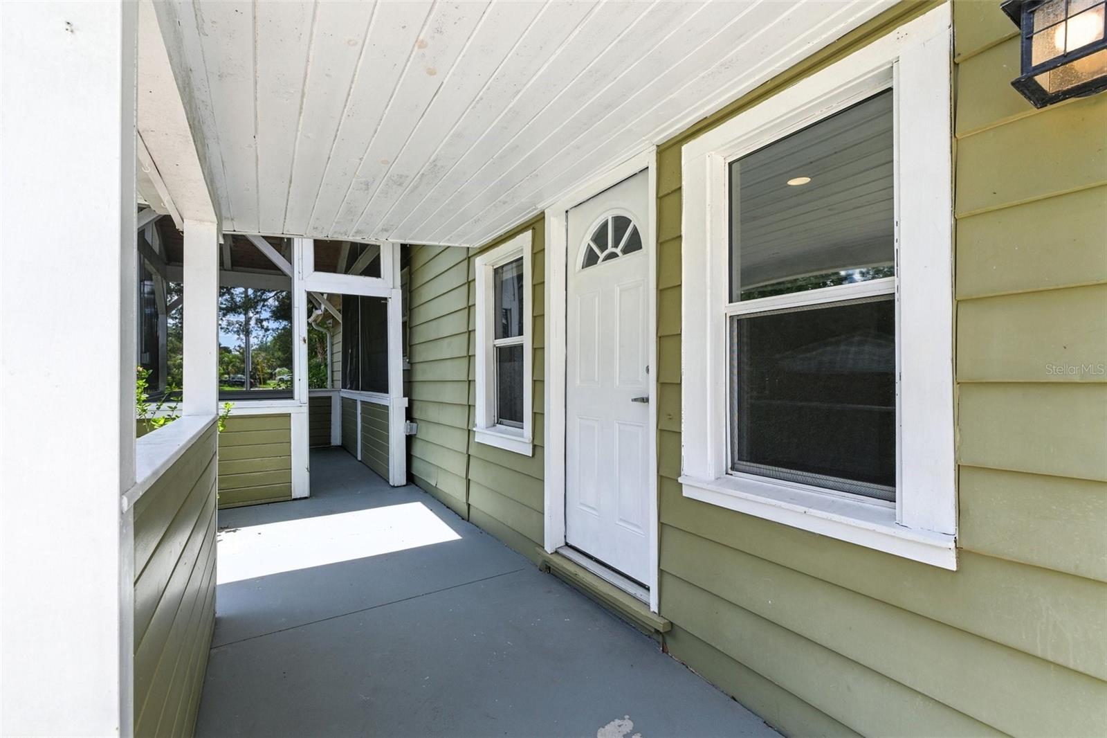 Image 6 of 27 For 6301 Hobson Street Ne