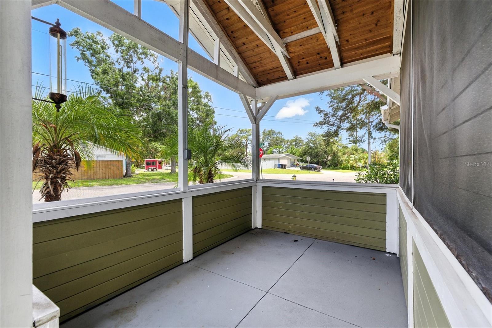 Image 7 of 27 For 6301 Hobson Street Ne