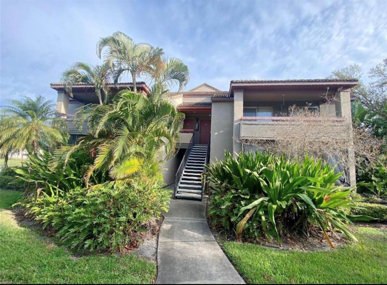 Details for 10263 Gandy Boulevard N 213, ST PETERSBURG, FL 33702