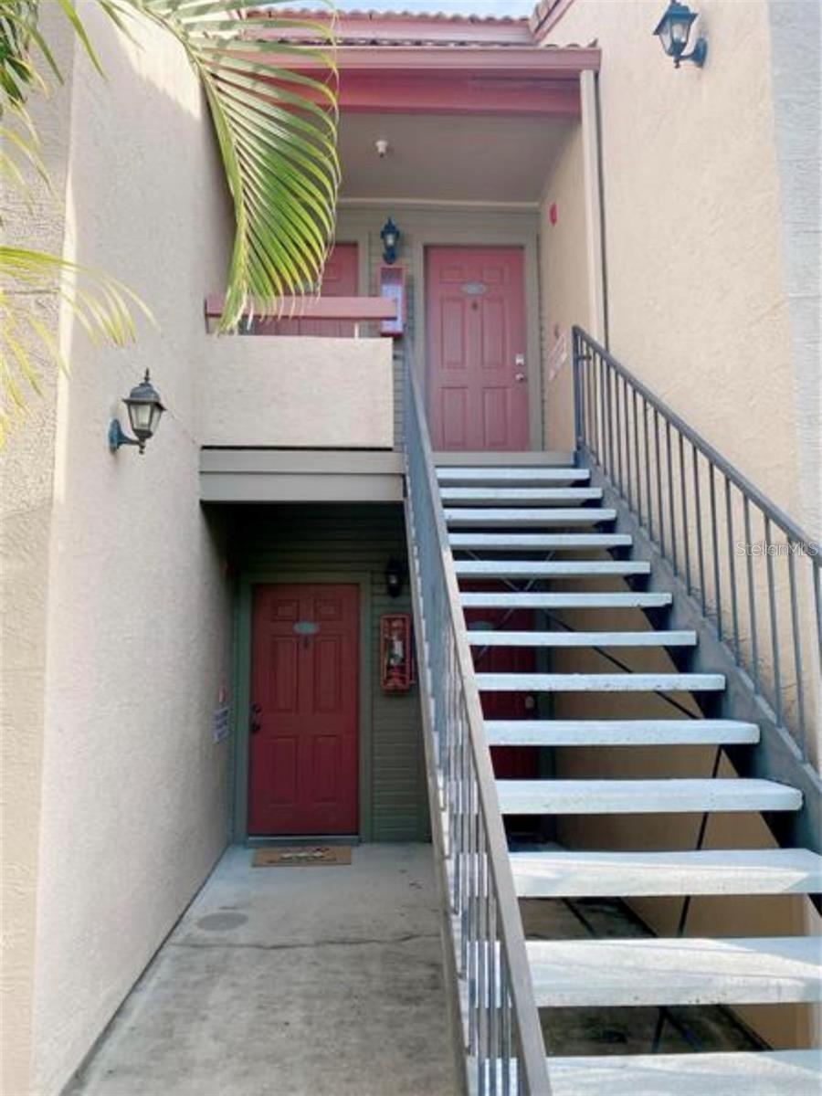 Image 3 of 18 For 10263 Gandy Boulevard N 213