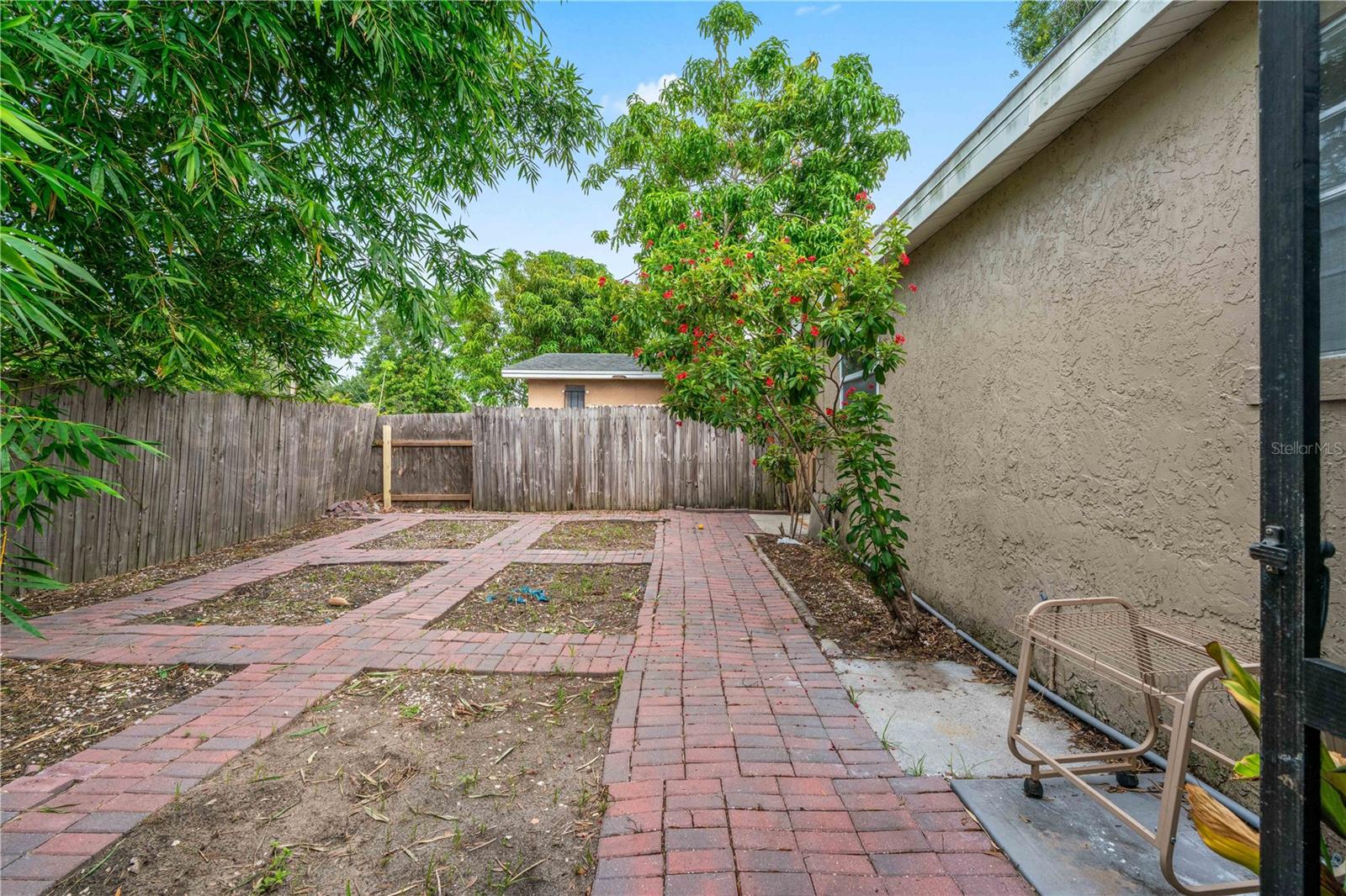 Image 27 of 32 For 3909 Lemon Street