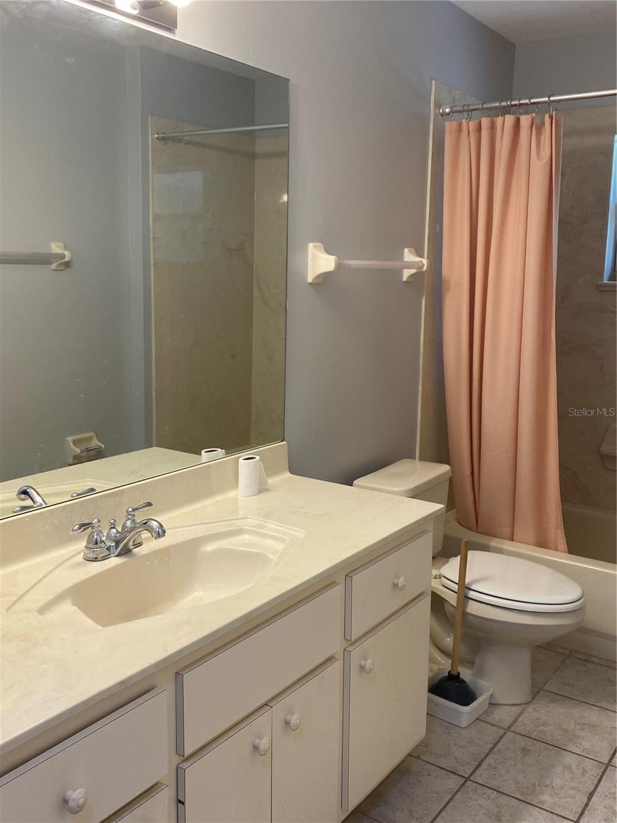 Image 11 of 13 For 8902 191st Circle