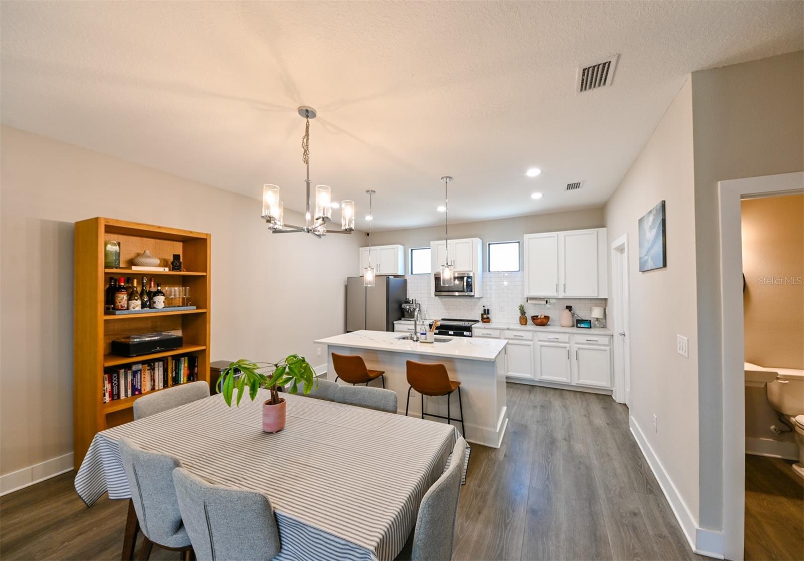 Image 7 of 28 For 2568 13th Avenue N 2568
