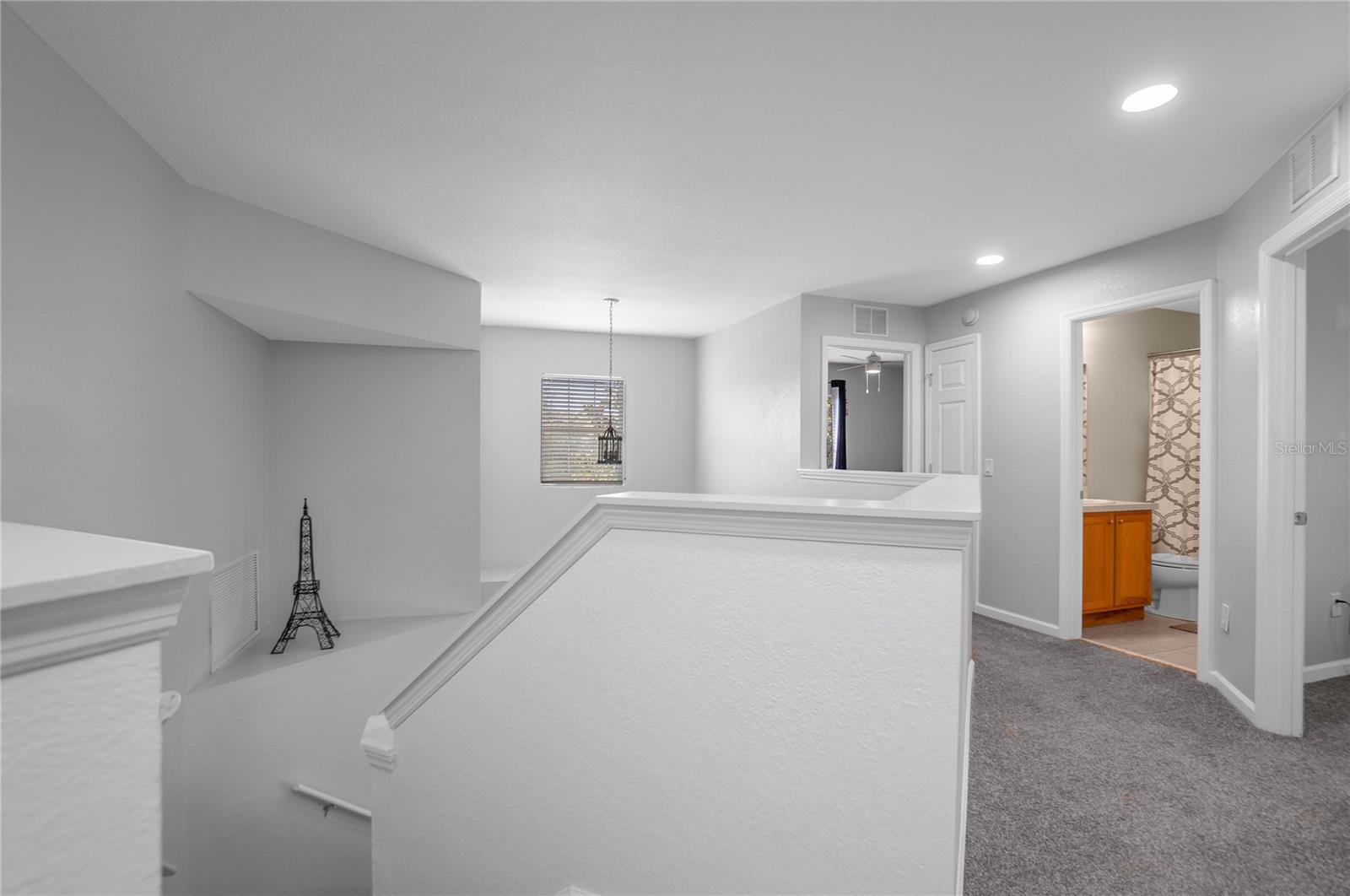 Image 23 of 40 For 3921 51st Terrace