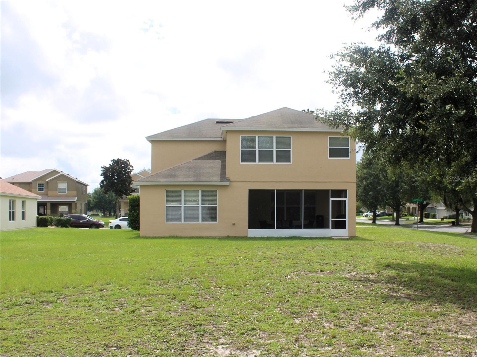 Image 6 of 40 For 3921 51st Terrace