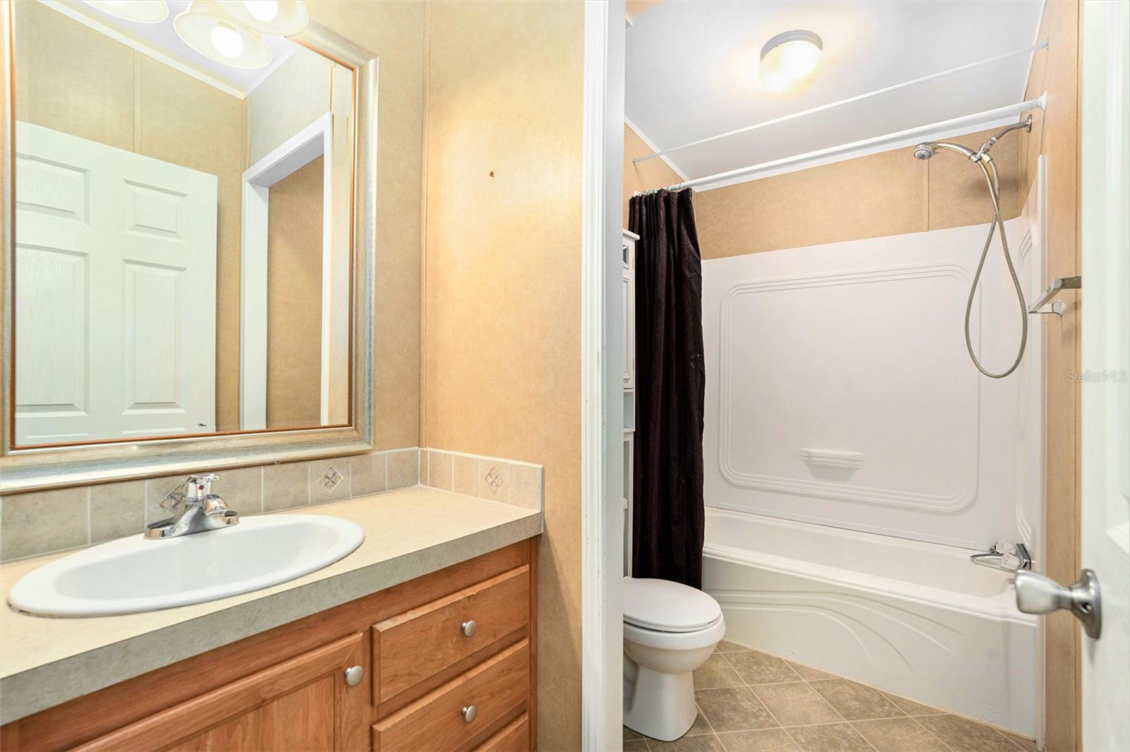 Image 25 of 31 For 7213 Orchard Drive