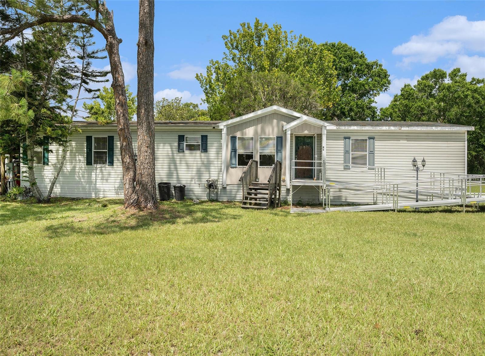 Image 3 of 31 For 7213 Orchard Drive