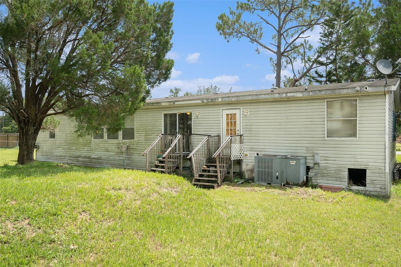 Image 4 of 31 For 7213 Orchard Drive