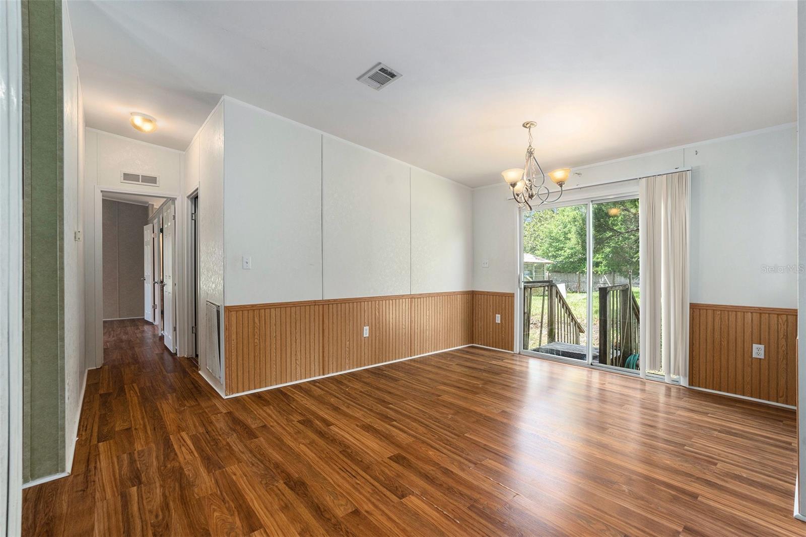 Image 9 of 31 For 7213 Orchard Drive
