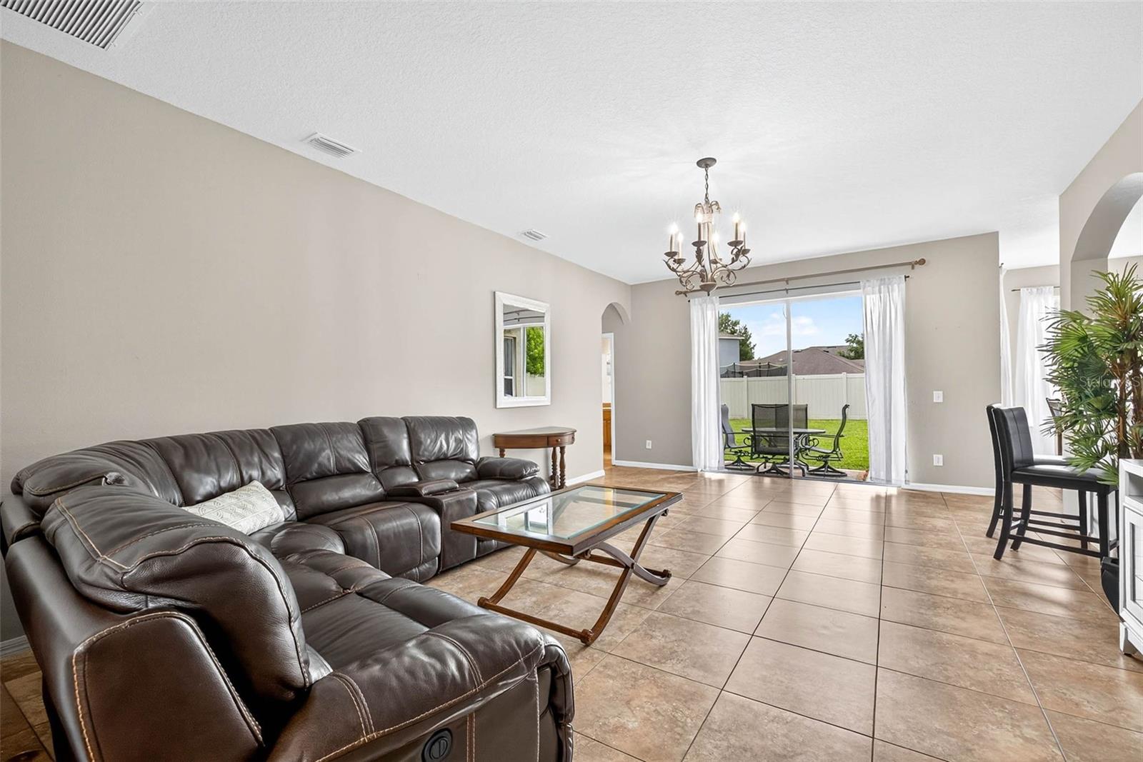 Image 14 of 66 For 19028 Narimore Drive