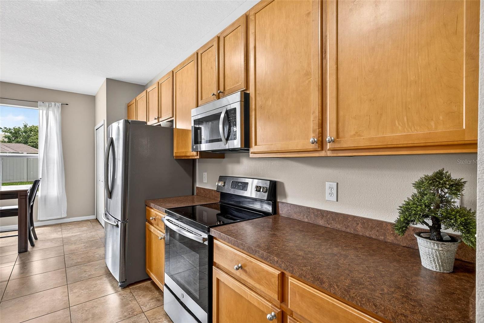 Image 23 of 66 For 19028 Narimore Drive