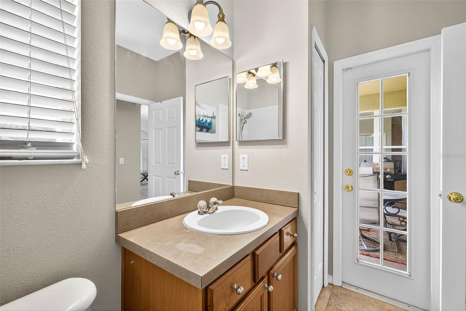 Image 33 of 66 For 19028 Narimore Drive