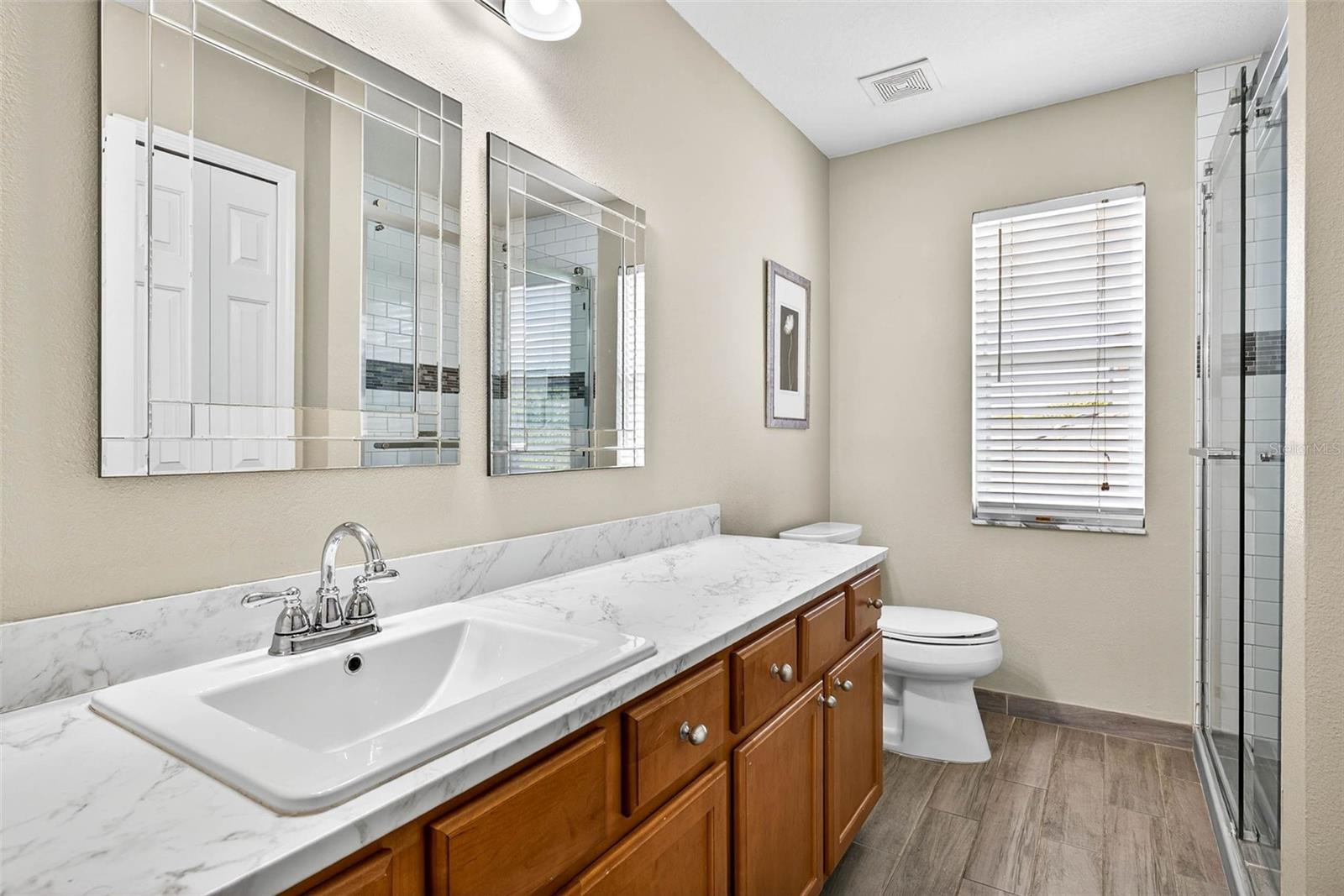 Image 46 of 66 For 19028 Narimore Drive