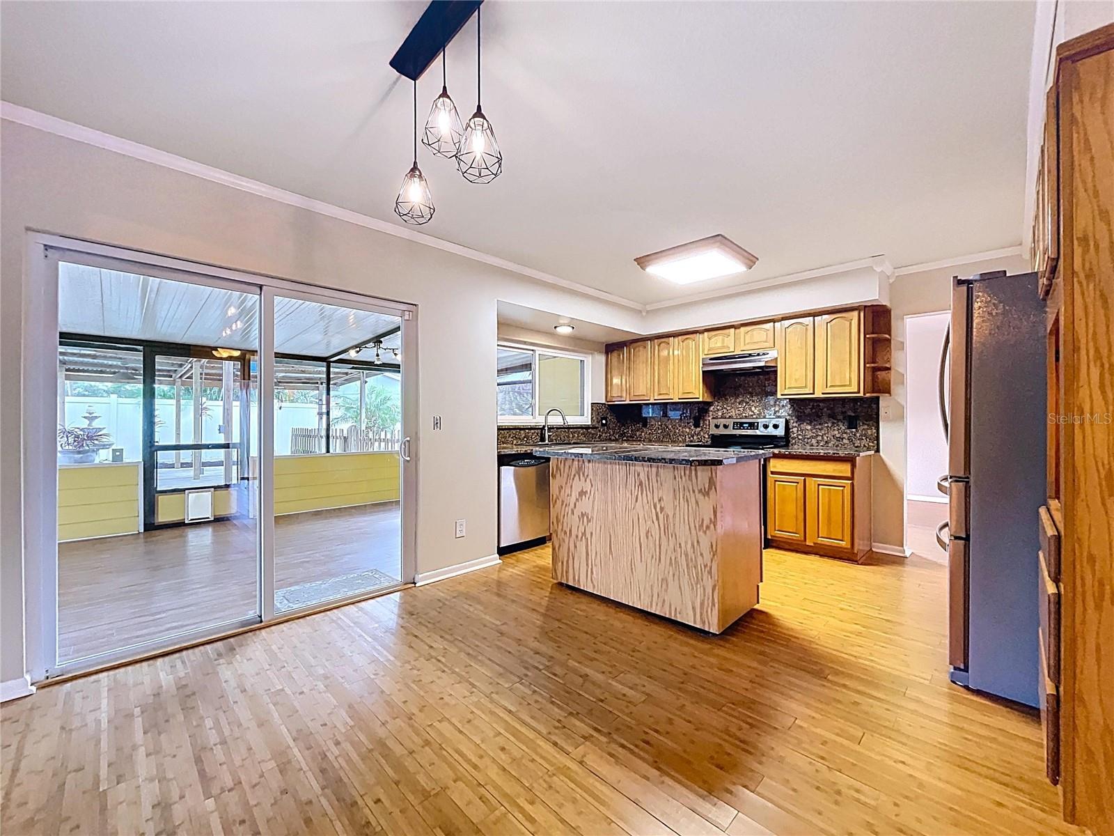Image 11 of 72 For 4030 Braesgate Lane