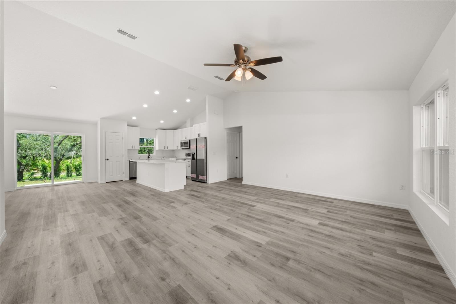 Image 41 of 57 For 3211 Oneida Road
