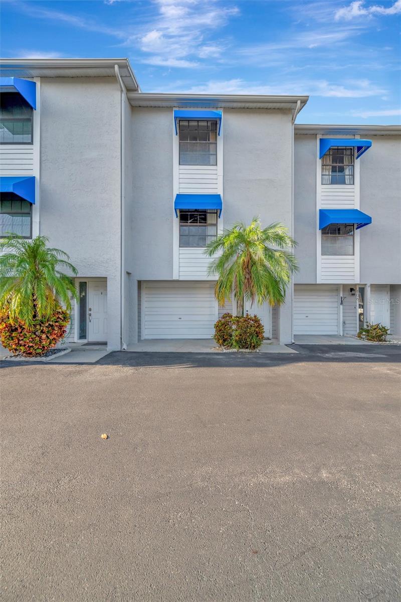 Image 32 of 42 For 745 Pinellas Bayway S 107