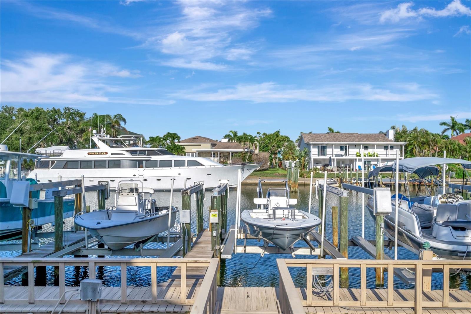 Image 38 of 42 For 745 Pinellas Bayway S 107