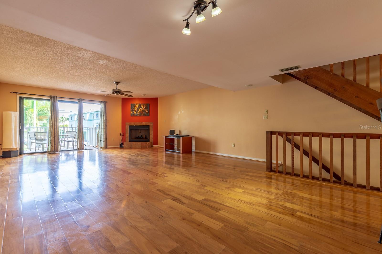 Image 4 of 42 For 745 Pinellas Bayway S 107