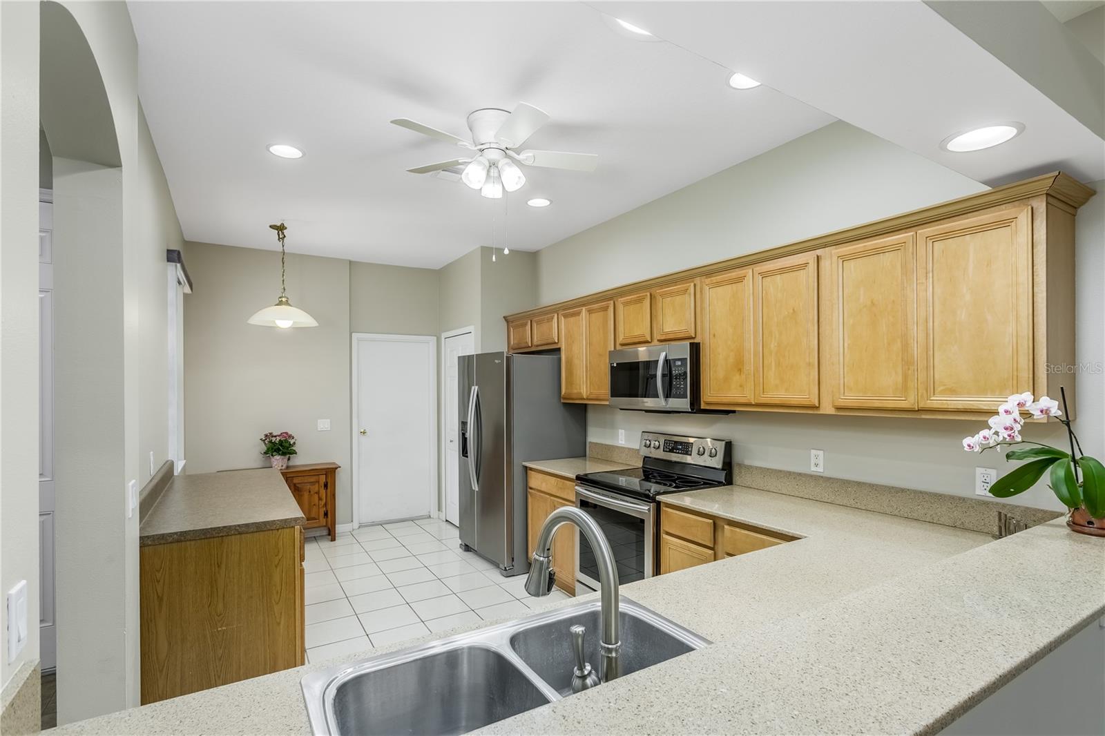 Image 8 of 28 For 21248 Diamonte Drive