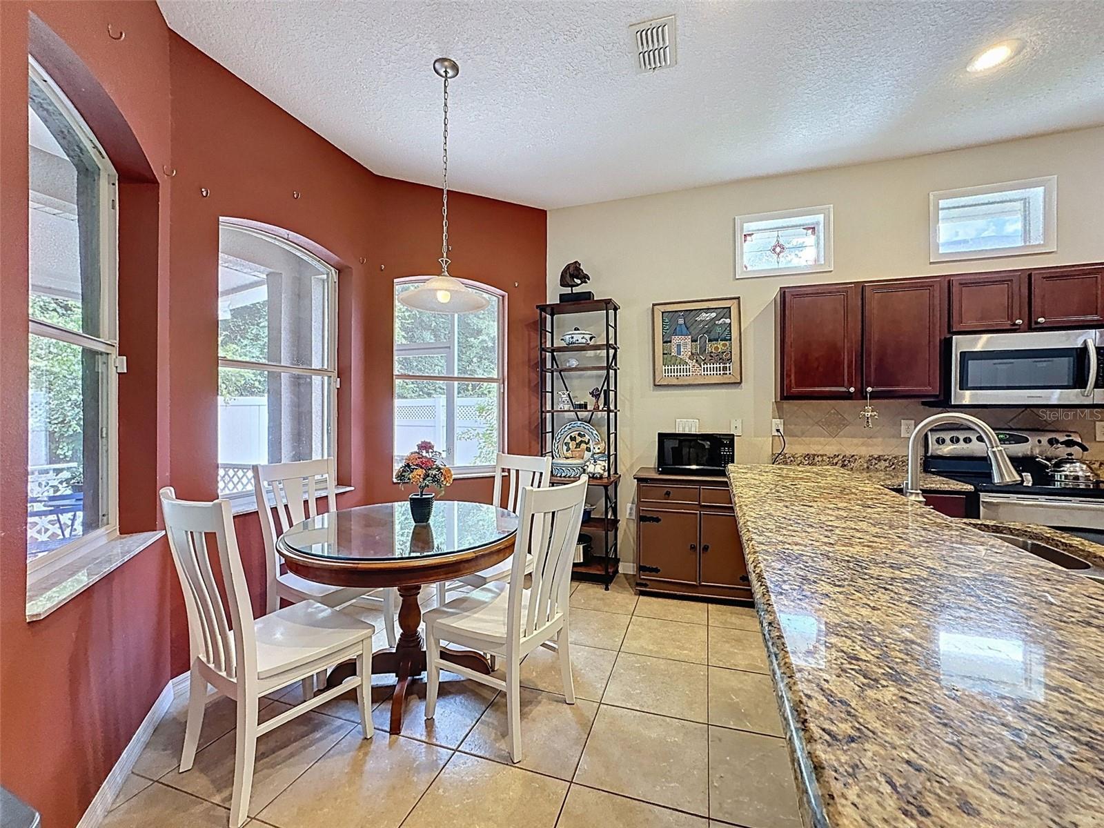 Image 19 of 92 For 12200 Hunters Lake Drive