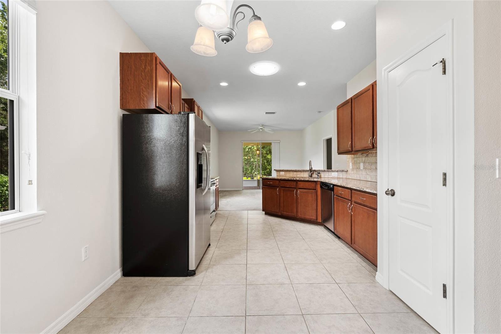 Image 17 of 59 For 11144 Paradise Point Way