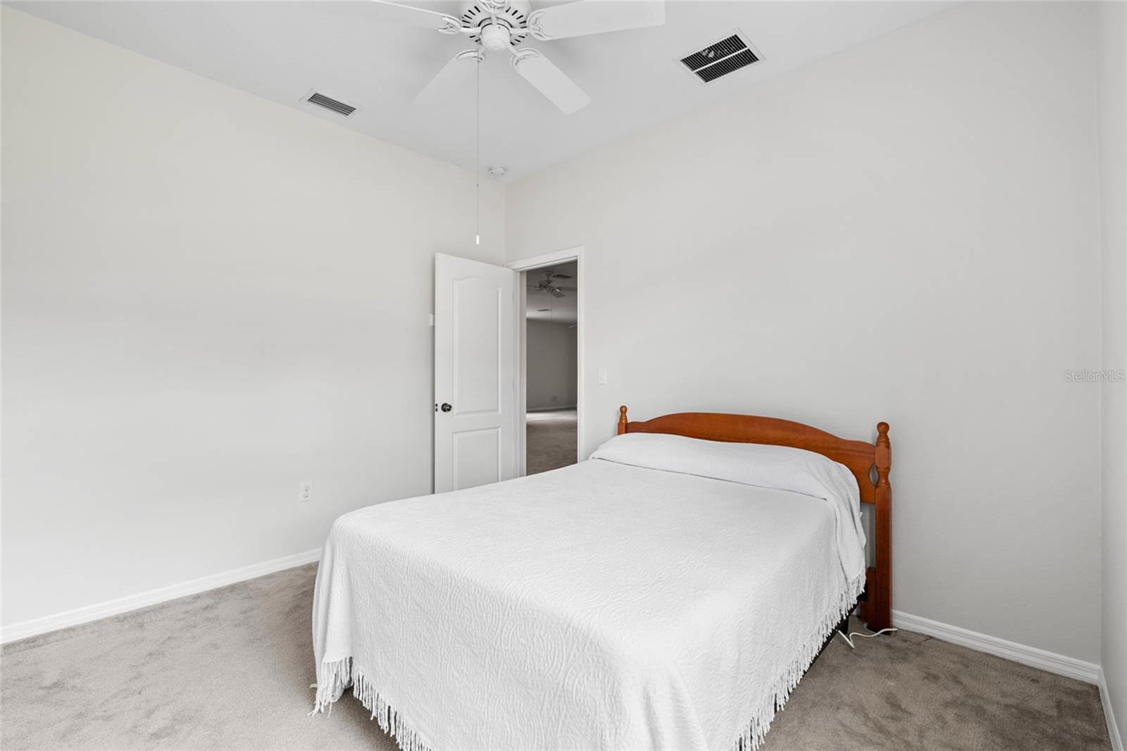 Image 21 of 59 For 11144 Paradise Point Way