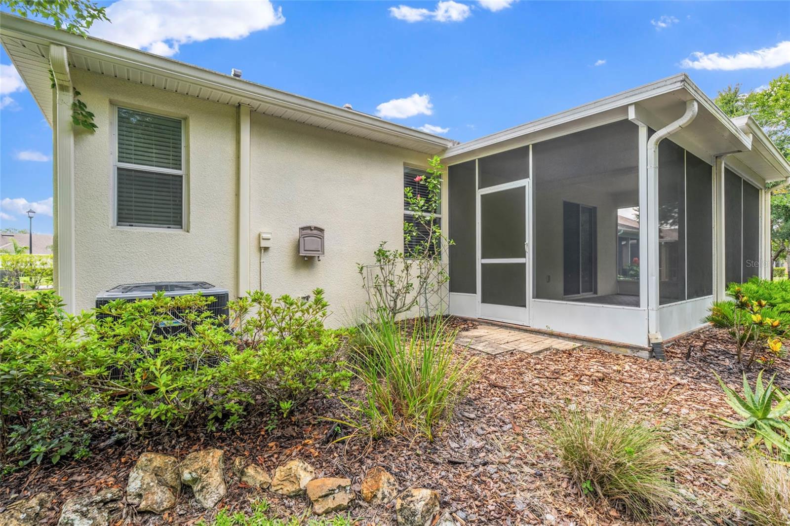 Image 4 of 59 For 11144 Paradise Point Way