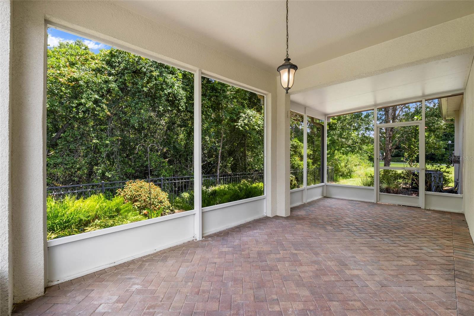 Image 40 of 59 For 11144 Paradise Point Way