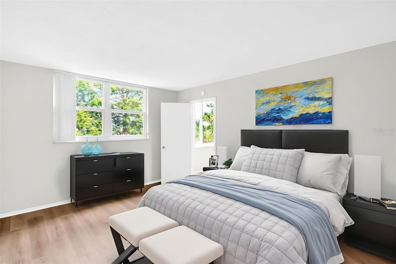 Image 10 of 55 For 4705 1st Street Ne 337