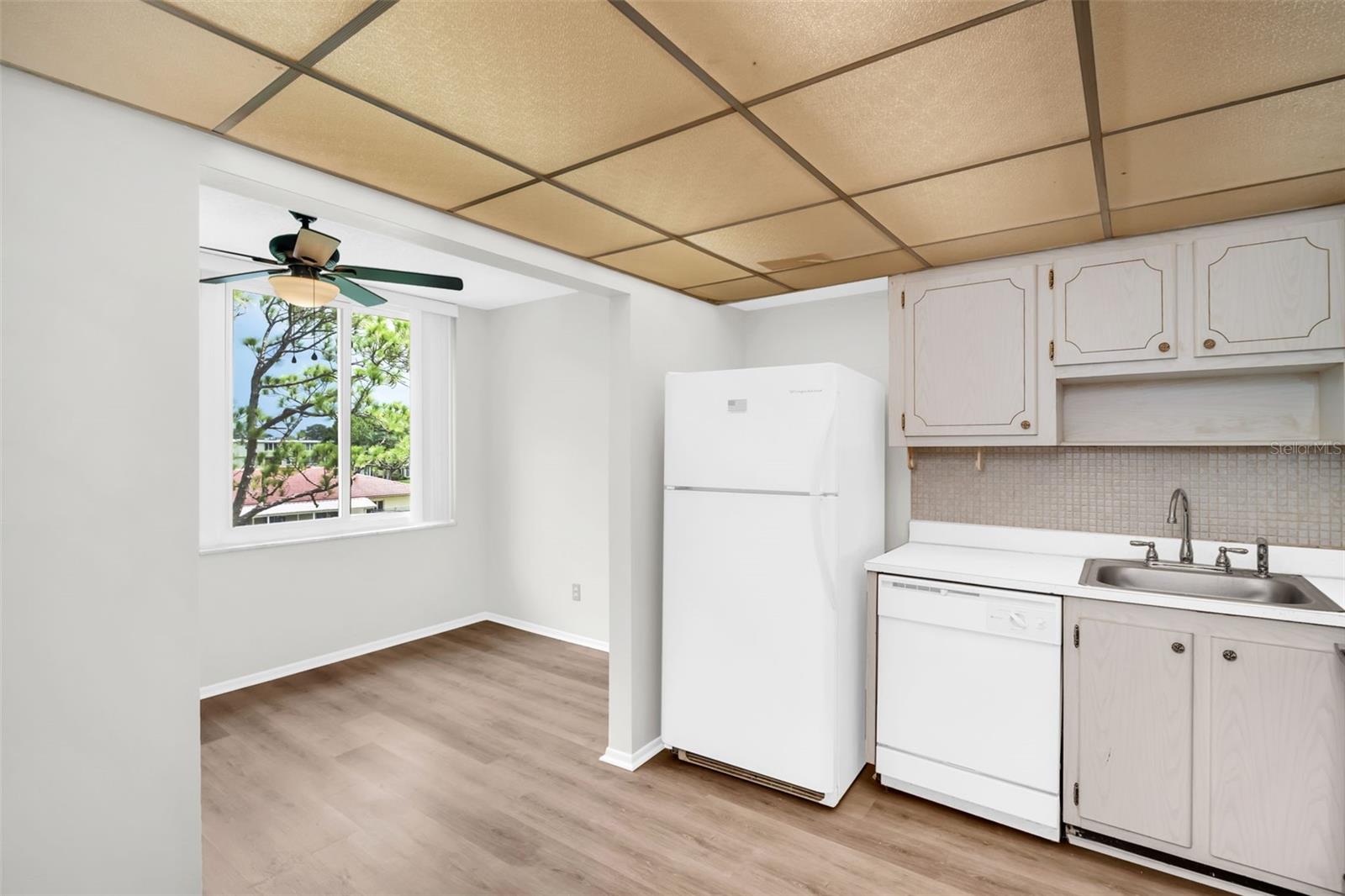 Image 25 of 55 For 4705 1st Street Ne 337