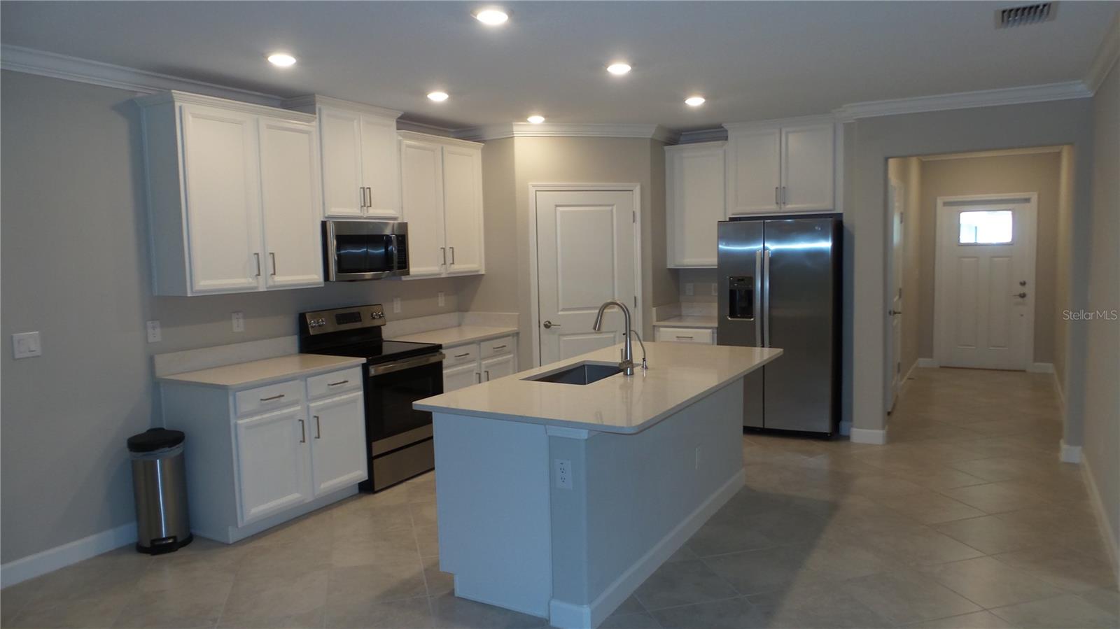 Image 2 of 19 For 16715 Shell Bay Drive
