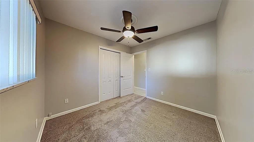 Image 9 of 13 For 7481 Oak Street Ne