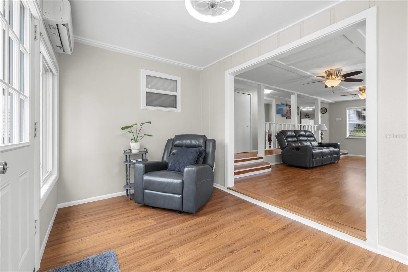 Listing photo id 9 for 9936 Perch Court