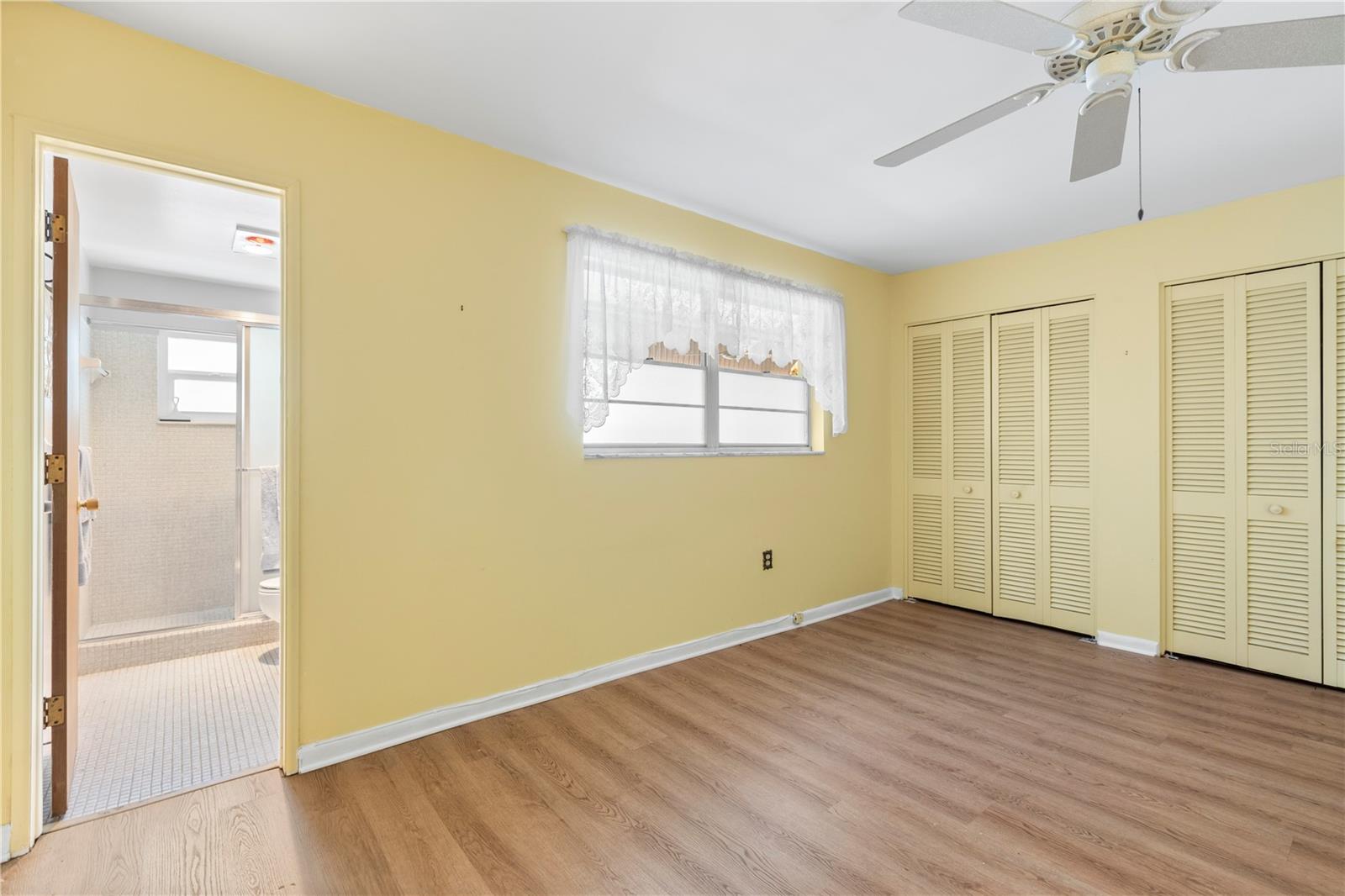 Image 16 of 41 For 6000 20th Street N 123
