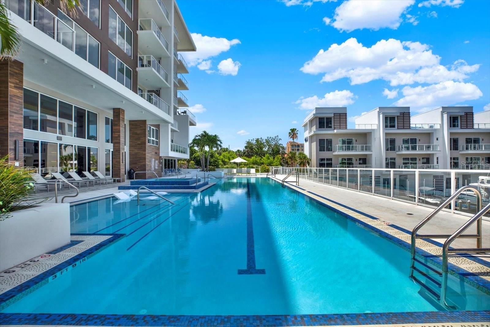 Image 3 of 32 For 920 Osceola Avenue 301