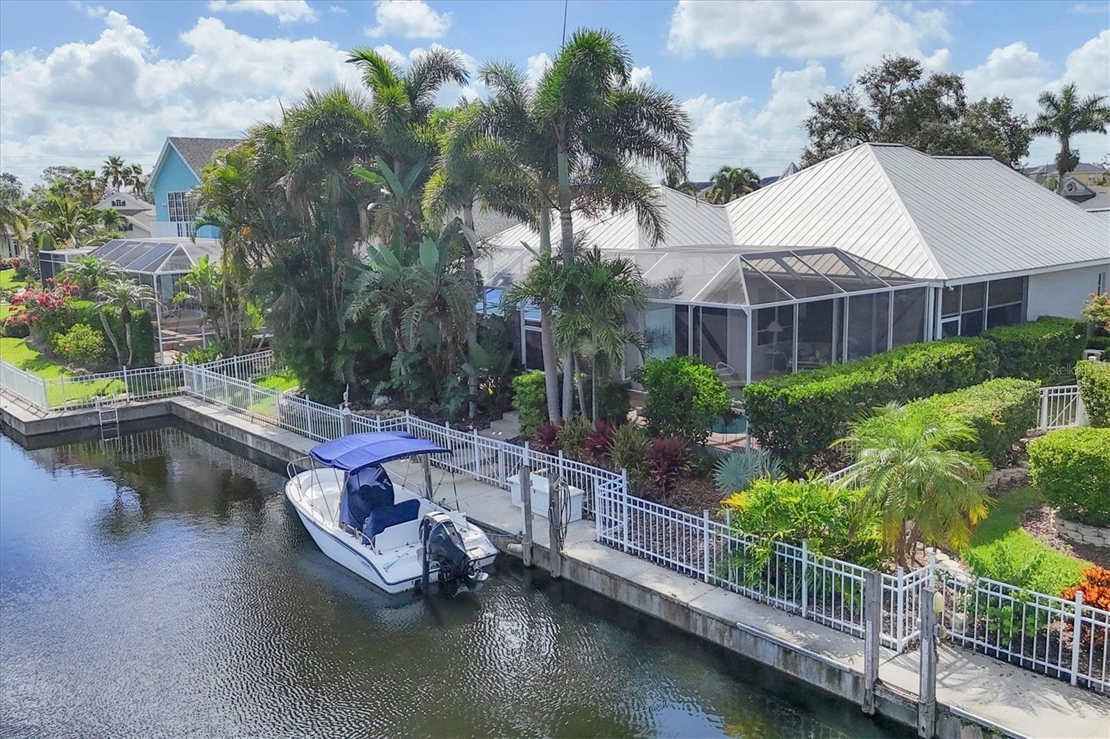 Image 21 of 71 For 4743 Spinnaker Drive