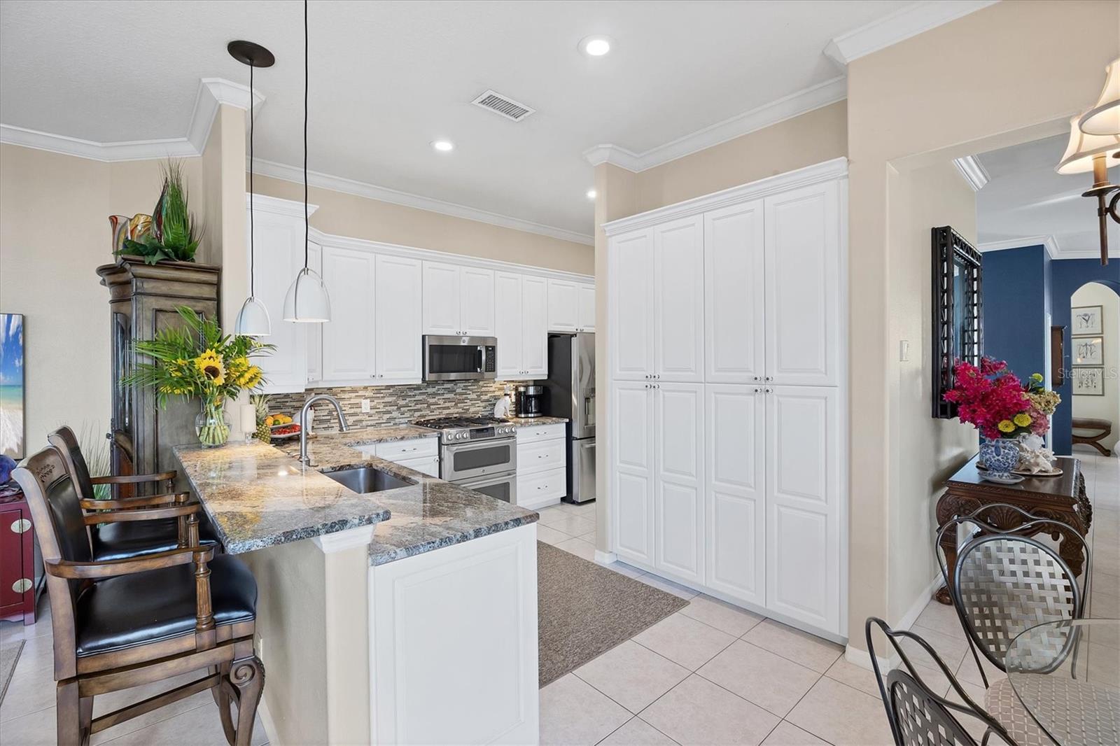 Image 36 of 71 For 4743 Spinnaker Drive