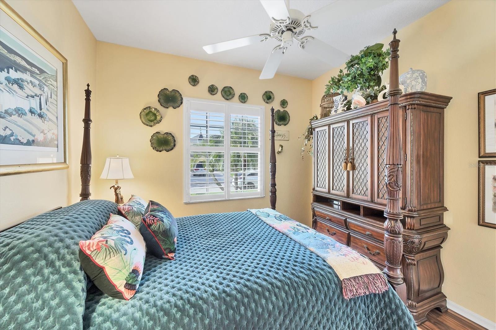 Image 46 of 71 For 4743 Spinnaker Drive