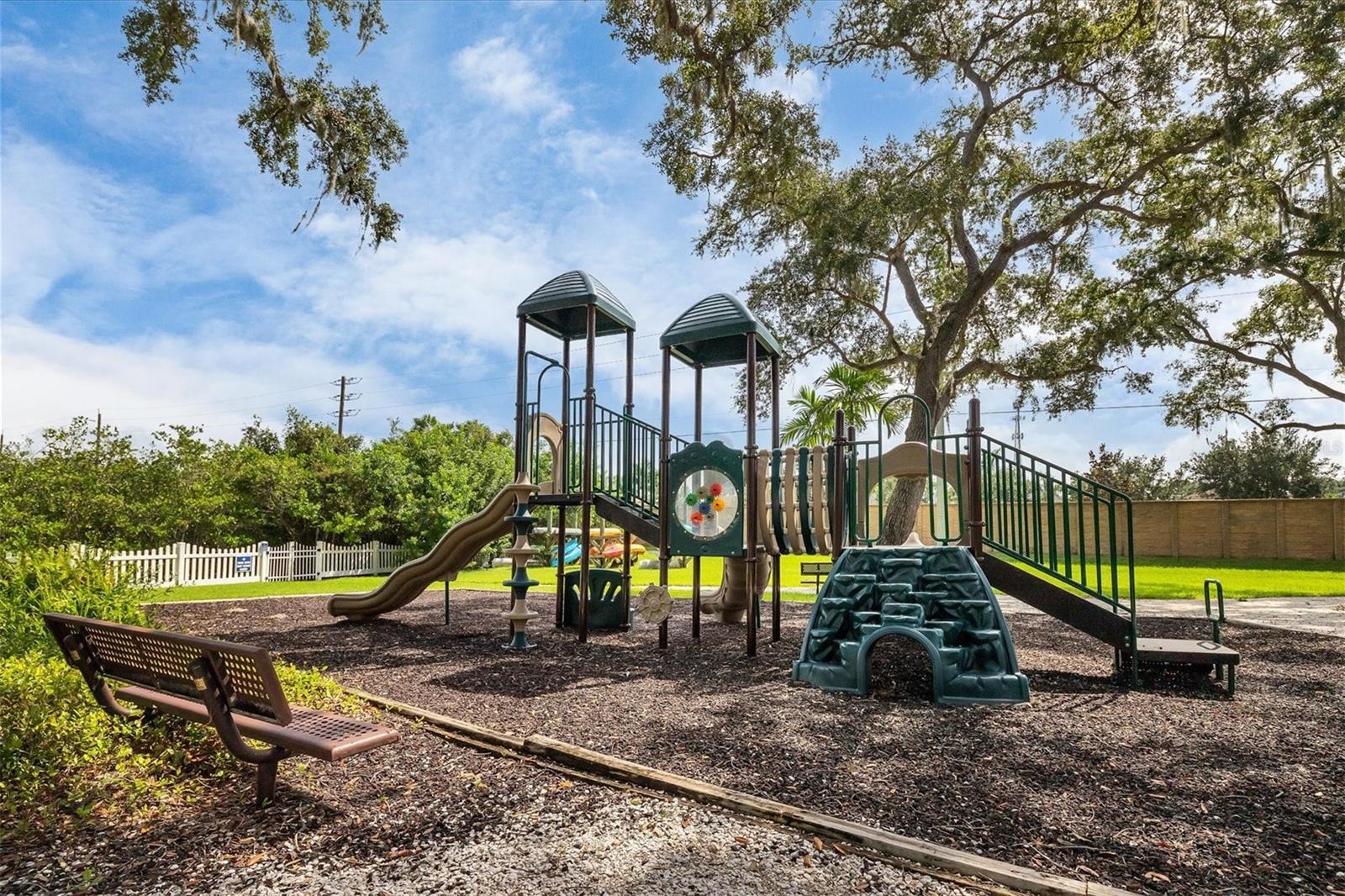 Image 63 of 71 For 4743 Spinnaker Drive