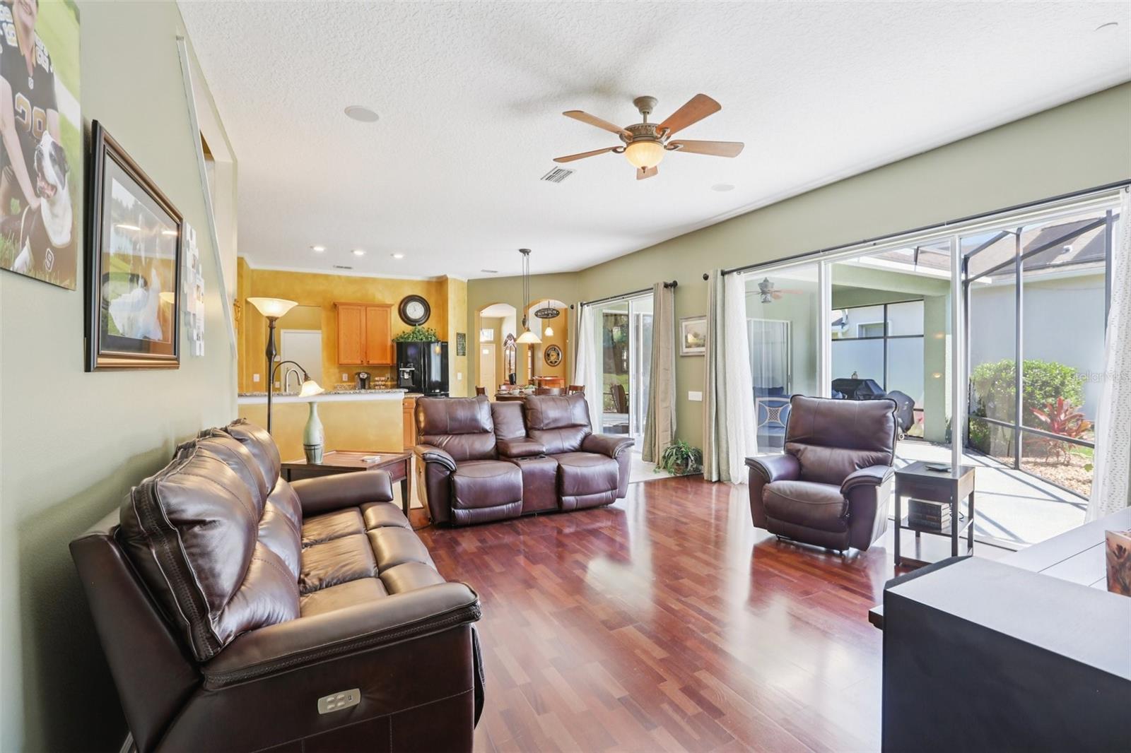 Image 12 of 48 For 25950 Risen Star Drive