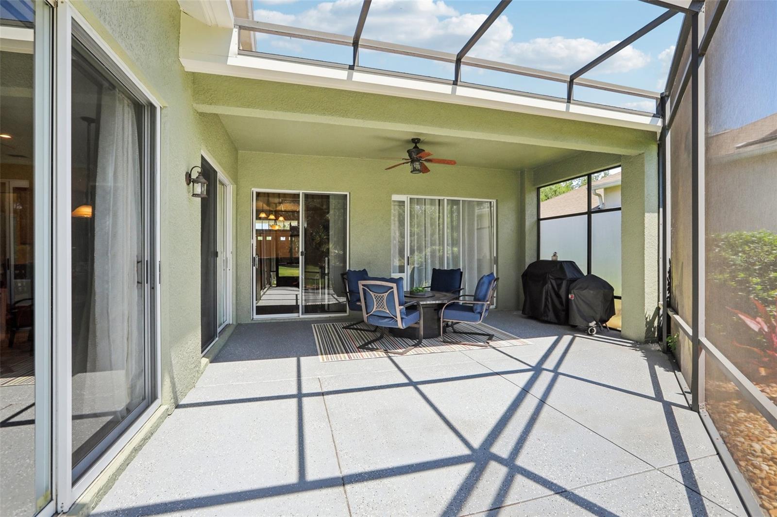 Image 30 of 48 For 25950 Risen Star Drive