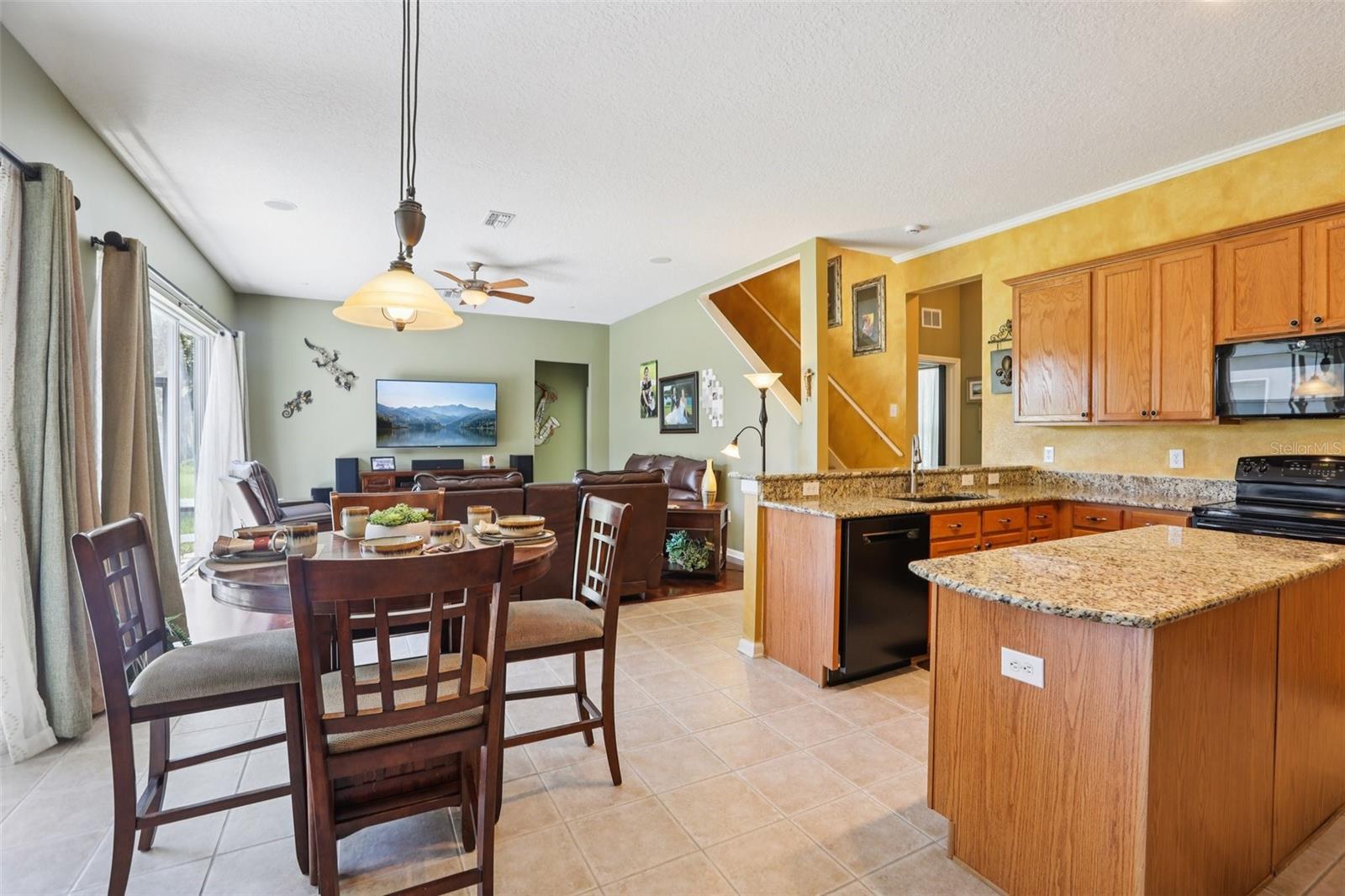 Image 7 of 48 For 25950 Risen Star Drive